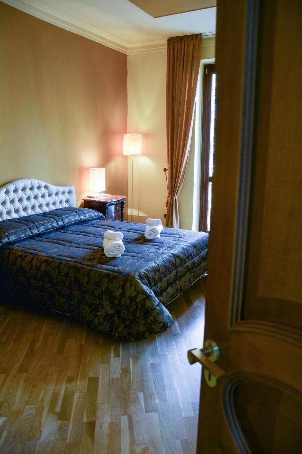 Sgr-Om Luxury House Vatican Apartment Rome Exterior photo